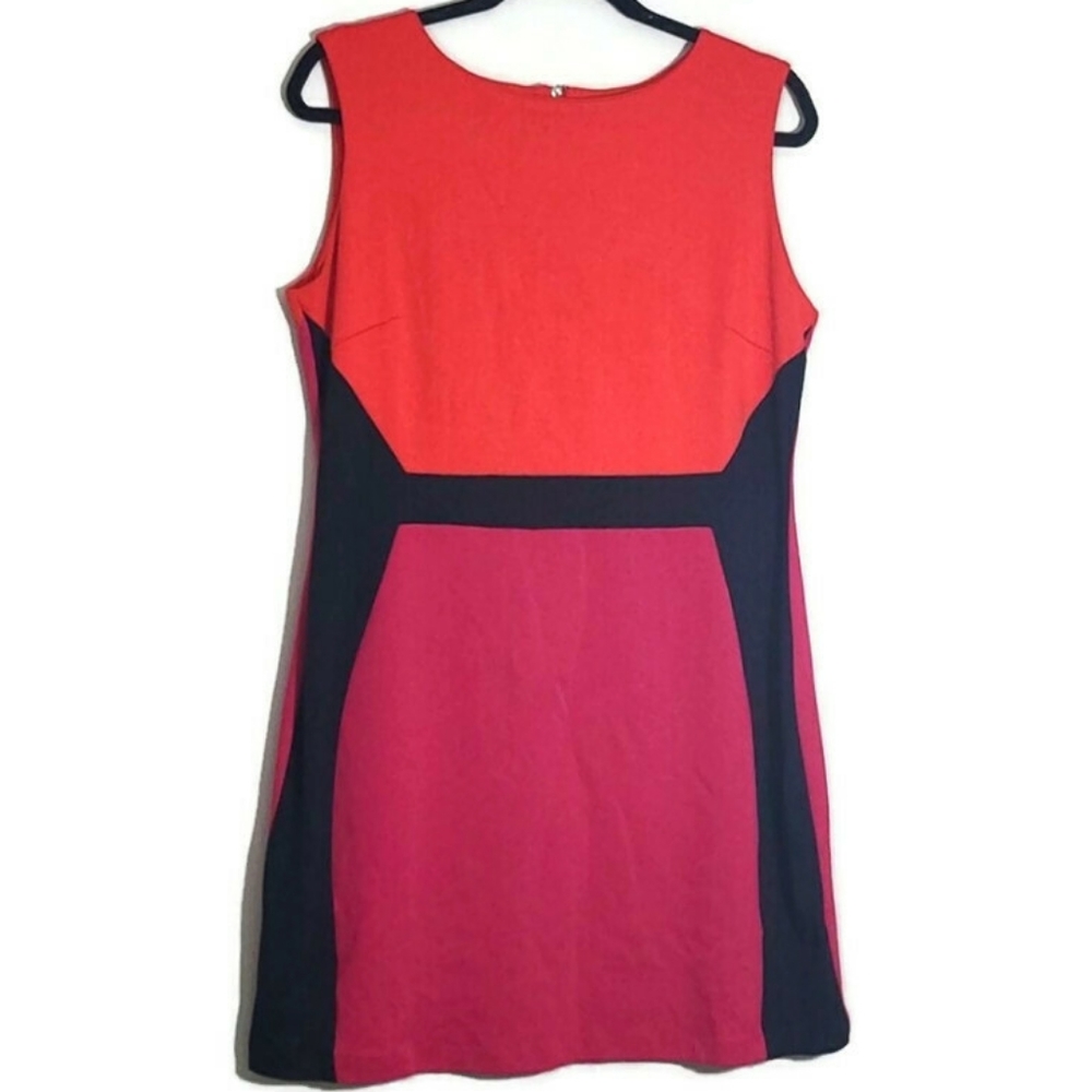 🆕️ Jade Melody Color Block Dress